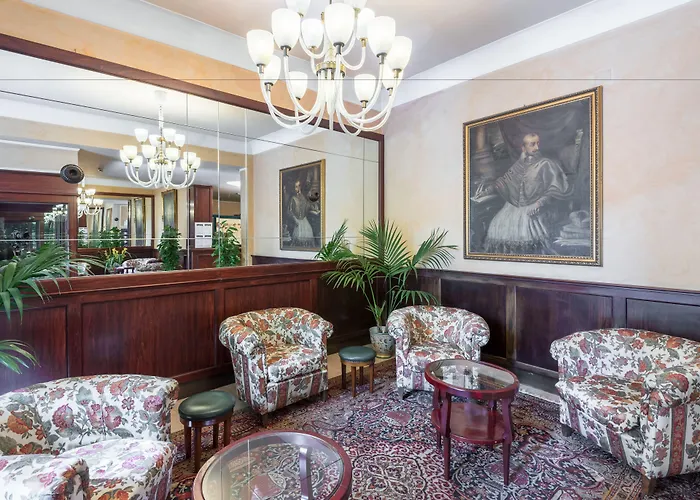 Hotel Minerva Palace